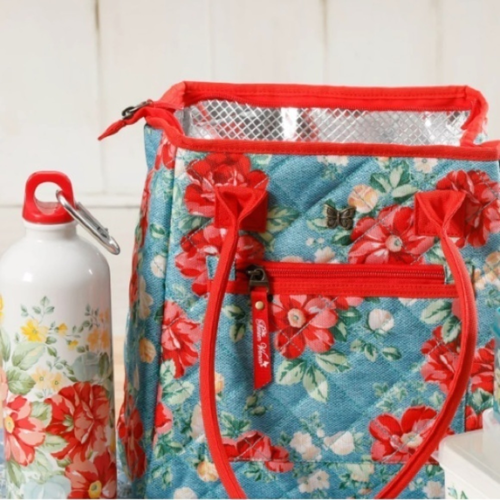 Rare-The Pioneer Woman Insulated- 3 piece Vintage Floral lunch tote set